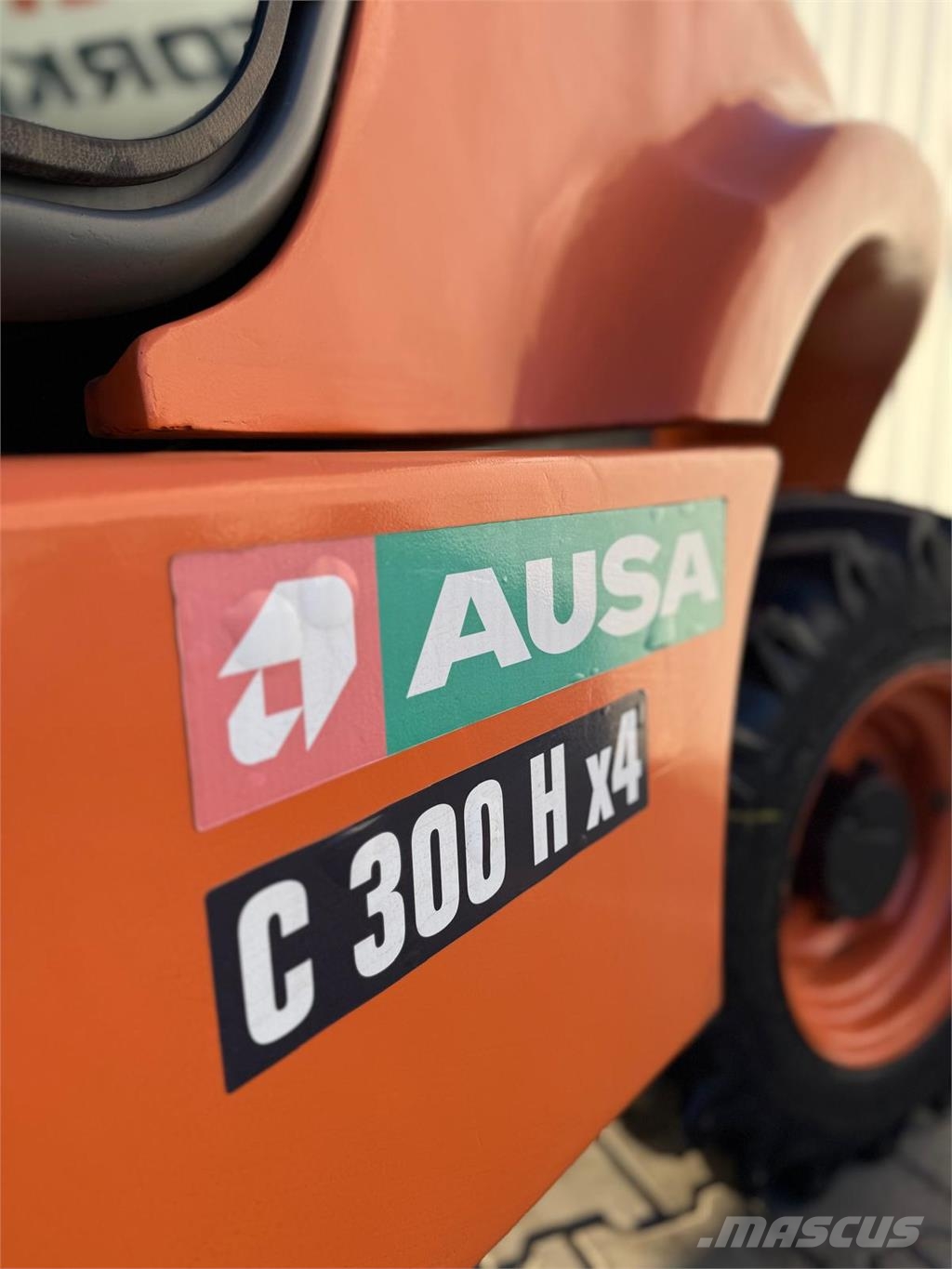 Ausa [DISCOUNT - SALE] C300H 4x4 *Perfect!* Off-Road 4-way reach trucks