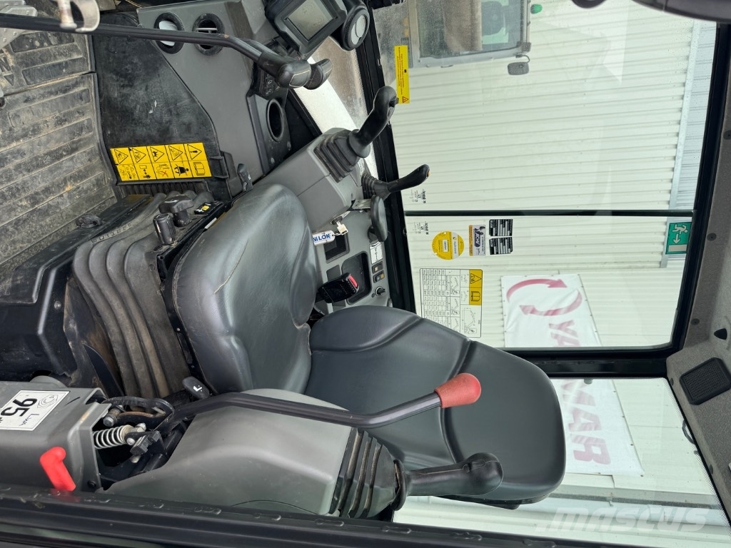 Bobcat E50Z (11739) Mini pelle < 7t