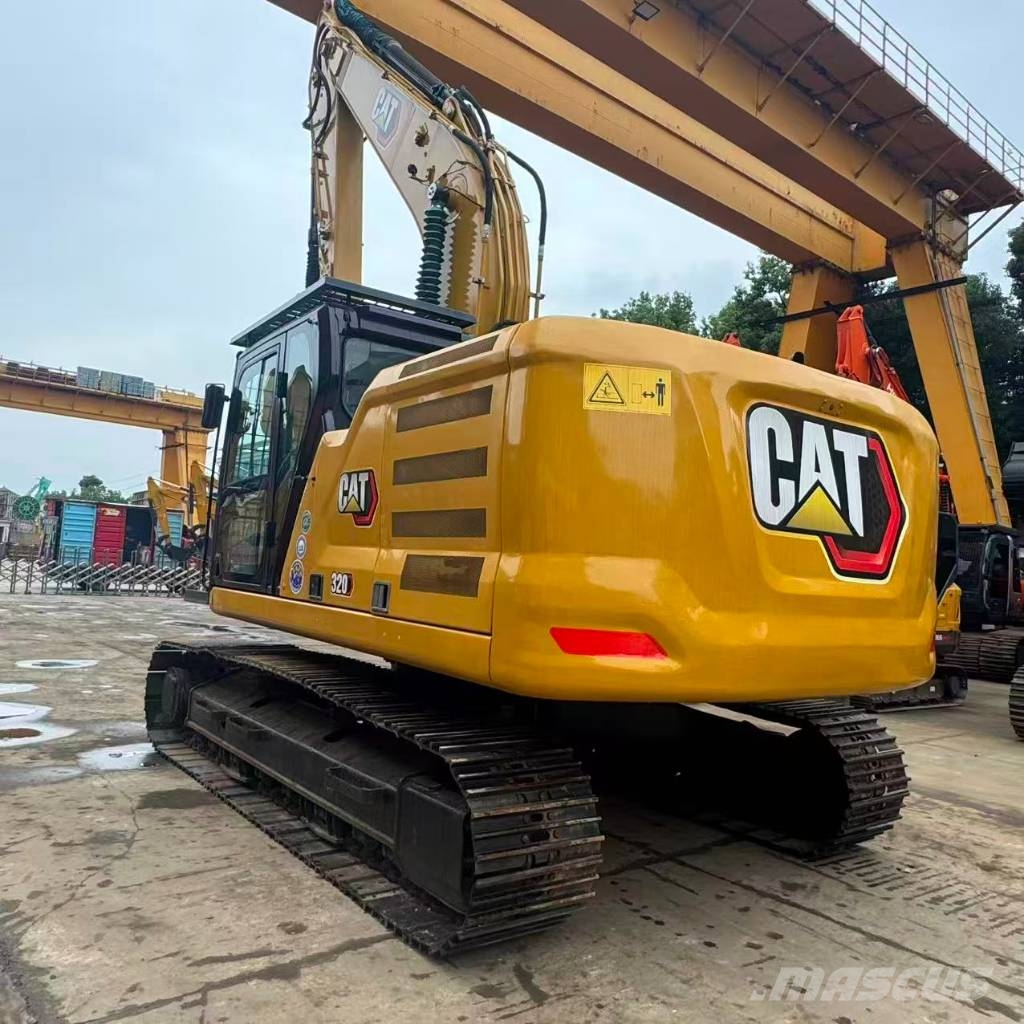 CAT 320 Kāpurķēžu ekskavatori
