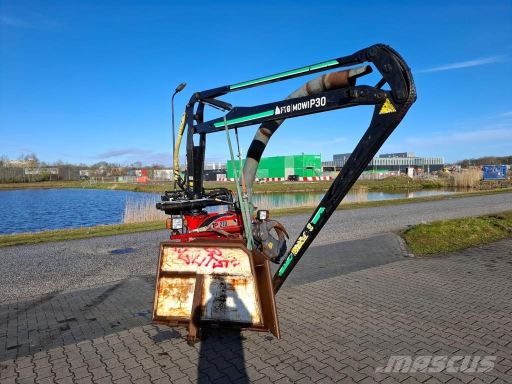 TP 270 PTO K front Holzhäcksler