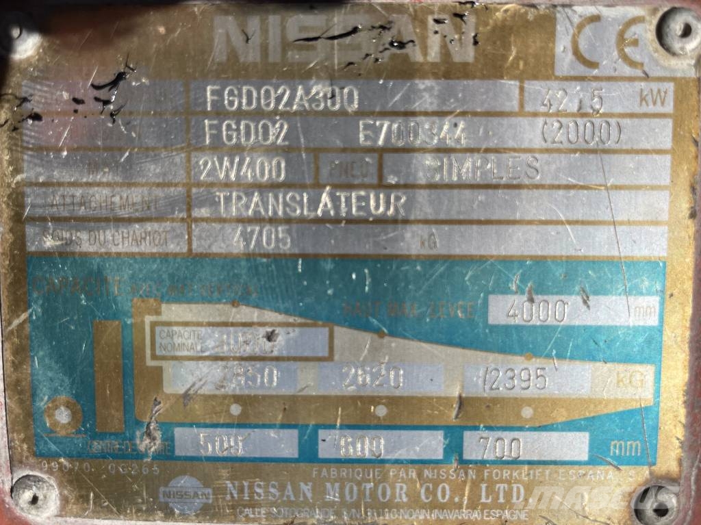 Nissan FGD 02 A 30 Q V-4181 OB شاحنات الديزل
