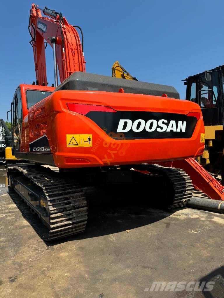Doosan DX 340 Excavadoras de cadenas