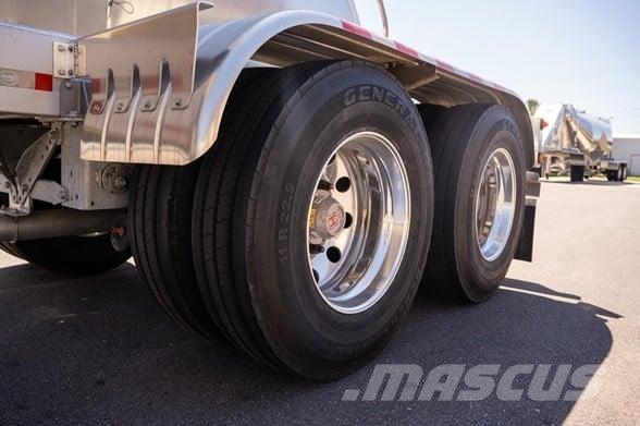 MAC TRAILER MFG 1050C PNEUMATIC DRY BULK Ημιρυμούλκες βυτίων