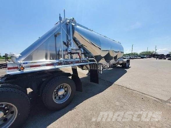 MAC TRAILER MFG 42' 1050 PNEUMATIC DRY BULK TANK Polprikolice cisterne