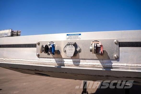 MAC TRAILER MFG 48' HI-SPEC FLATBED Flatbed/Dropside semi-trailers