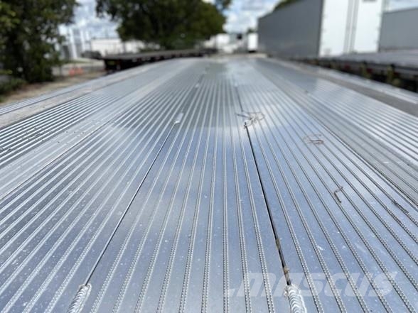 MAC TRAILER MFG ALUMINUM 48' FLATBED Flatbed/Dropside semi-trailers