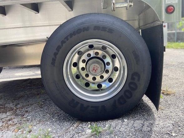 MAC TRAILER MFG ALUMINUM 48' FLATBED Flatbed/Dropside semi-trailers