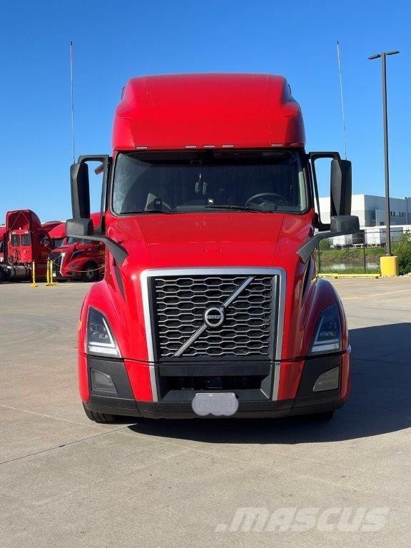 Volvo VNL64T760 Vilcēji