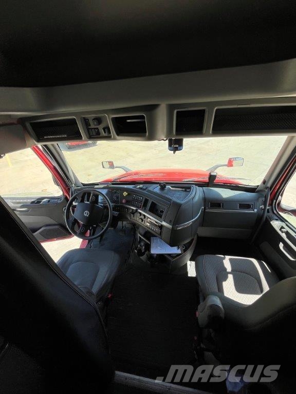 Volvo VNL64T760 曳引機組件