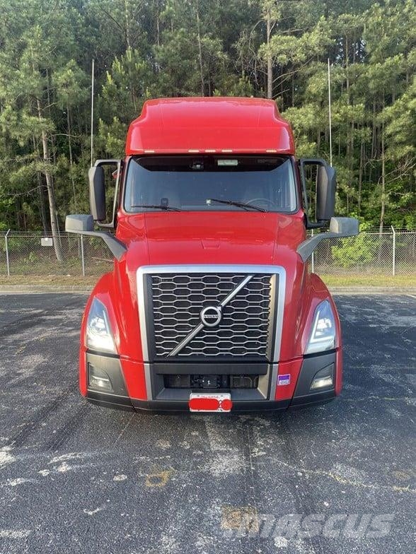 Volvo VNL64T760 曳引機組件