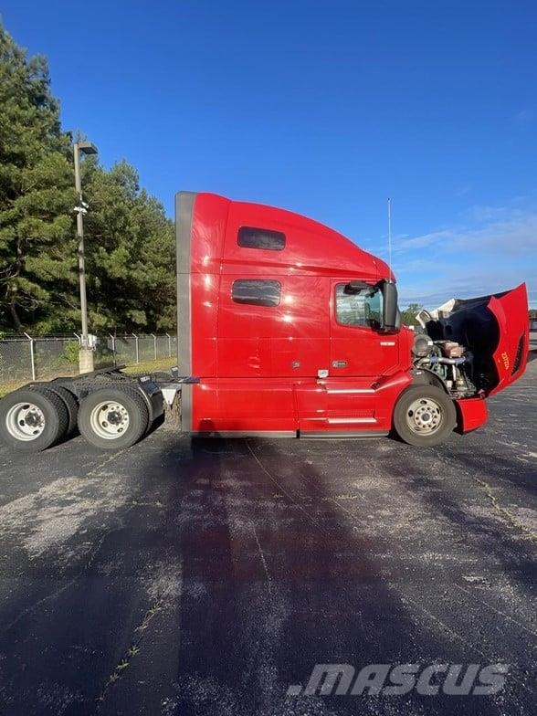 Volvo VNL64T760 曳引機組件
