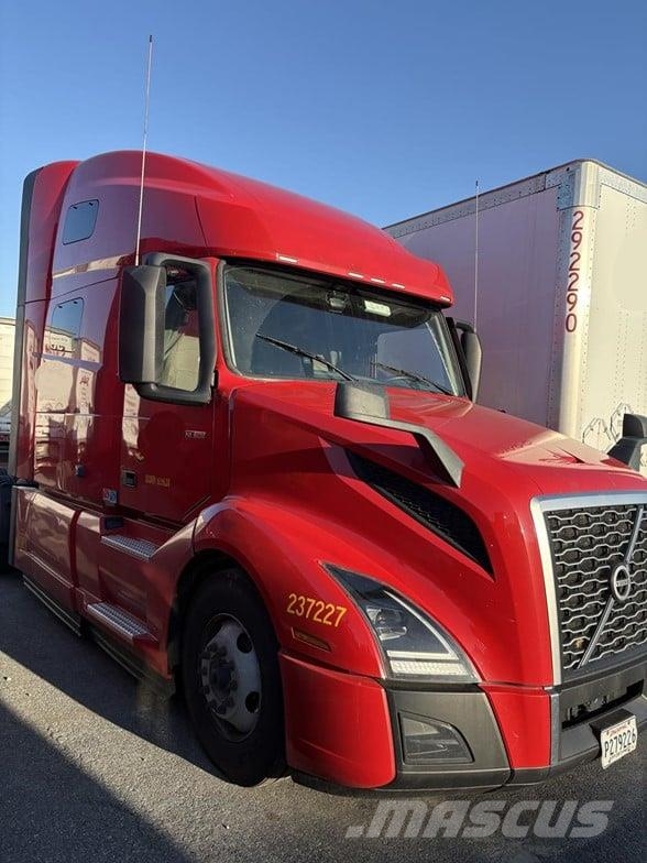 Volvo VNL64T760 曳引機組件