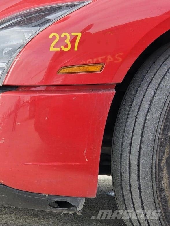 Volvo VNL64T760 Vilcēji