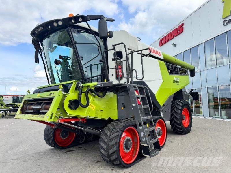 CLAAS LEXION 8700 TERRA TRAC Mietitrebbiatrici