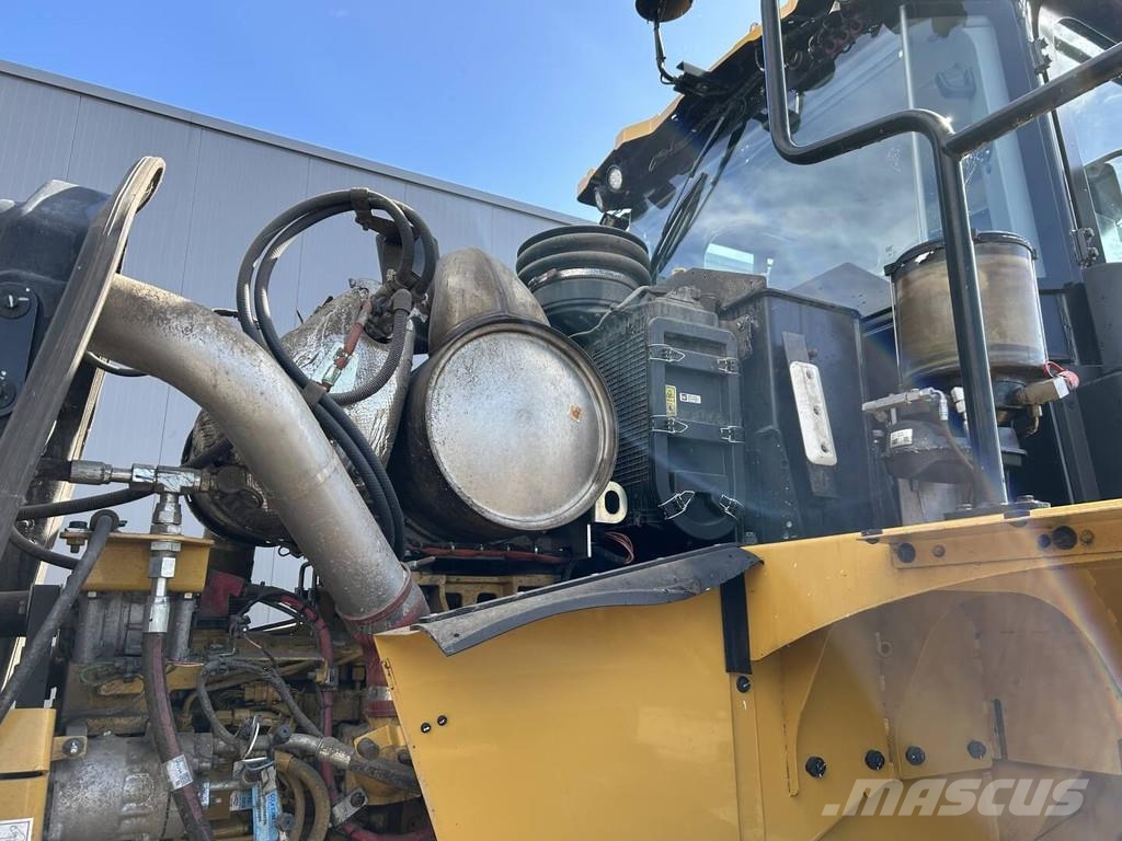CAT 966-14 轮式装载机