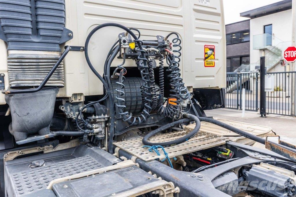 Volvo FMX GLOB 460+HYDR Tahače