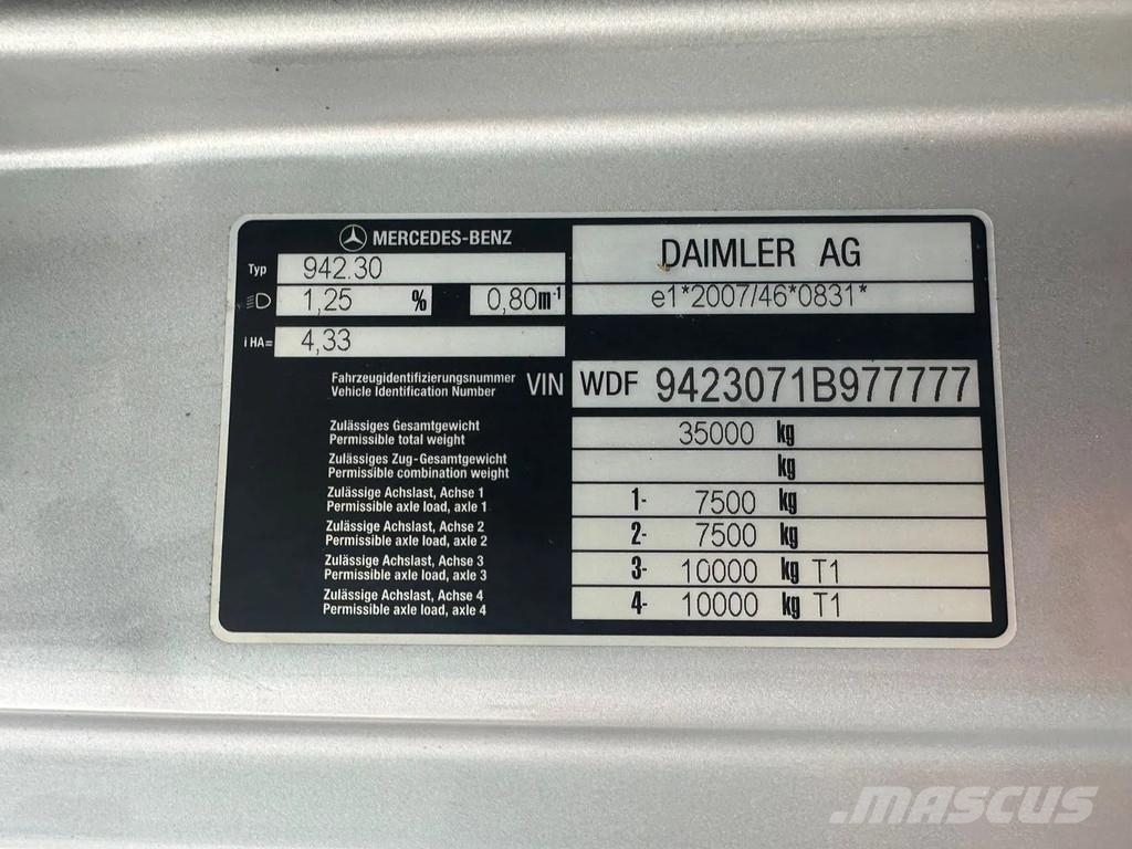 Mercedes-Benz Axor 3243 8X4 BB + MKG HMK 350 + JIB MONTAGEKRAN/D Kamioni sa kranom