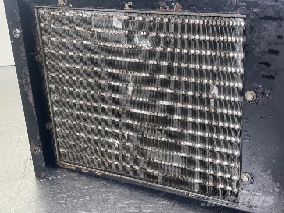 Ahlmann AZ150-4184898A-Airco condenser/Klimakondensator Saseler