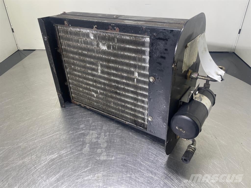 Ahlmann AZ150-4184898A-Airco condenser/Klimakondensator Saseler