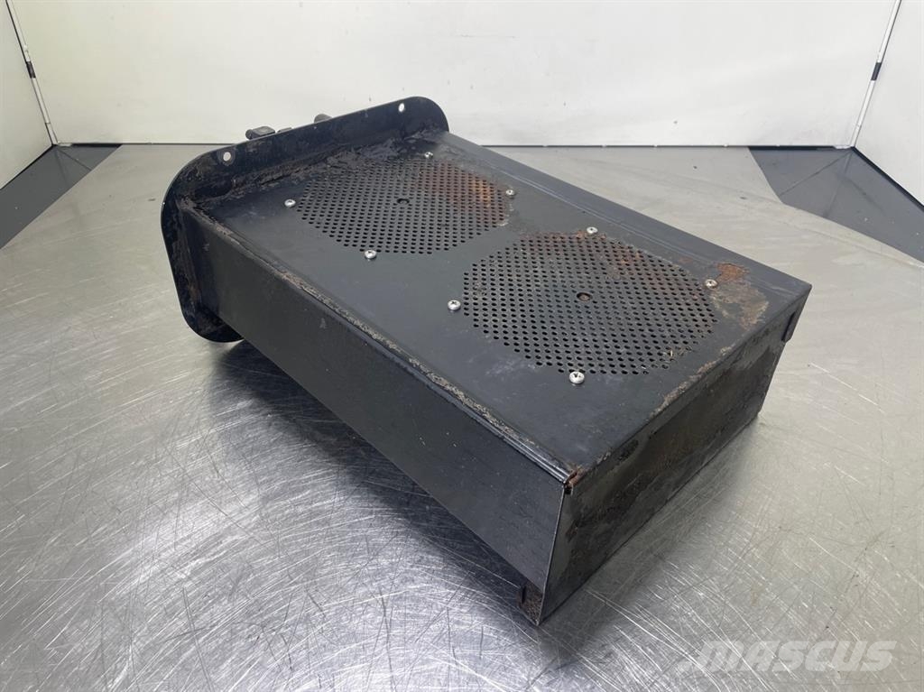 Ahlmann AZ150-4184898A-Airco condenser/Klimakondensator Saseler