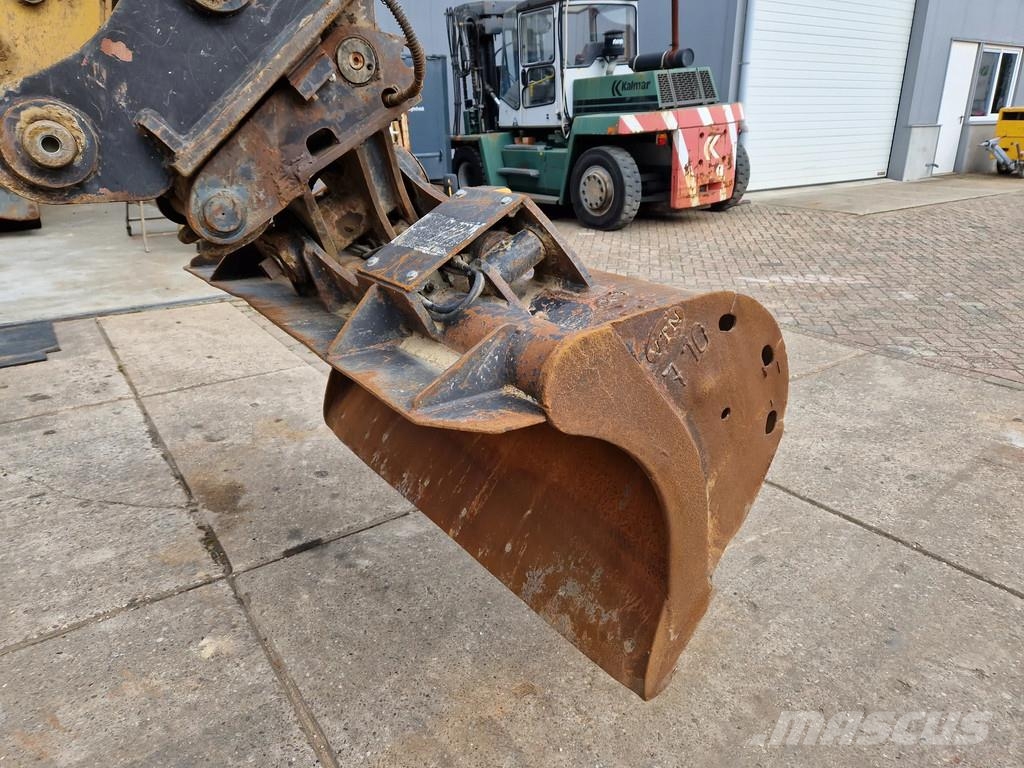 Hydraulische kantelbak 1.95m breed Buckets