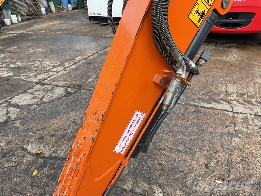 Develon DX55R-7 Minigrävare < 7t