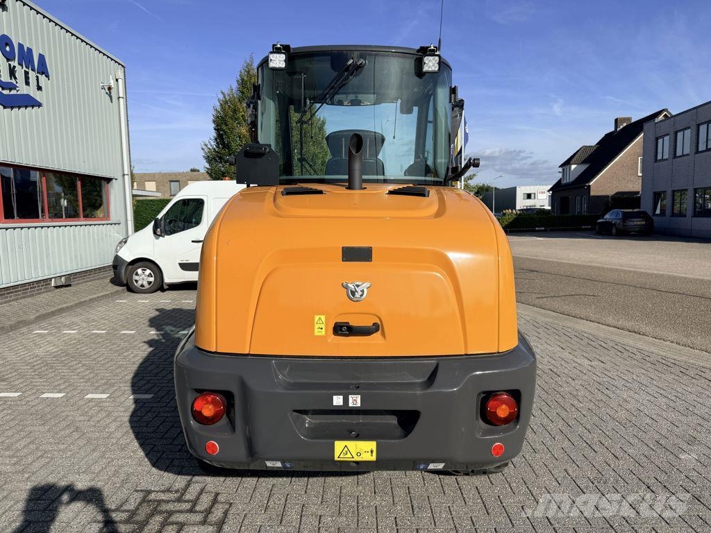 CASE IH 321F Stage V Wiellader Wheel loaders