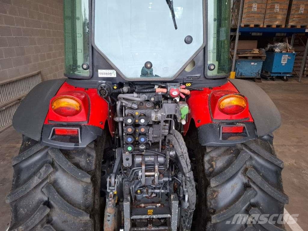 Massey Ferguson 3709GE Efficient 0 Traktoren