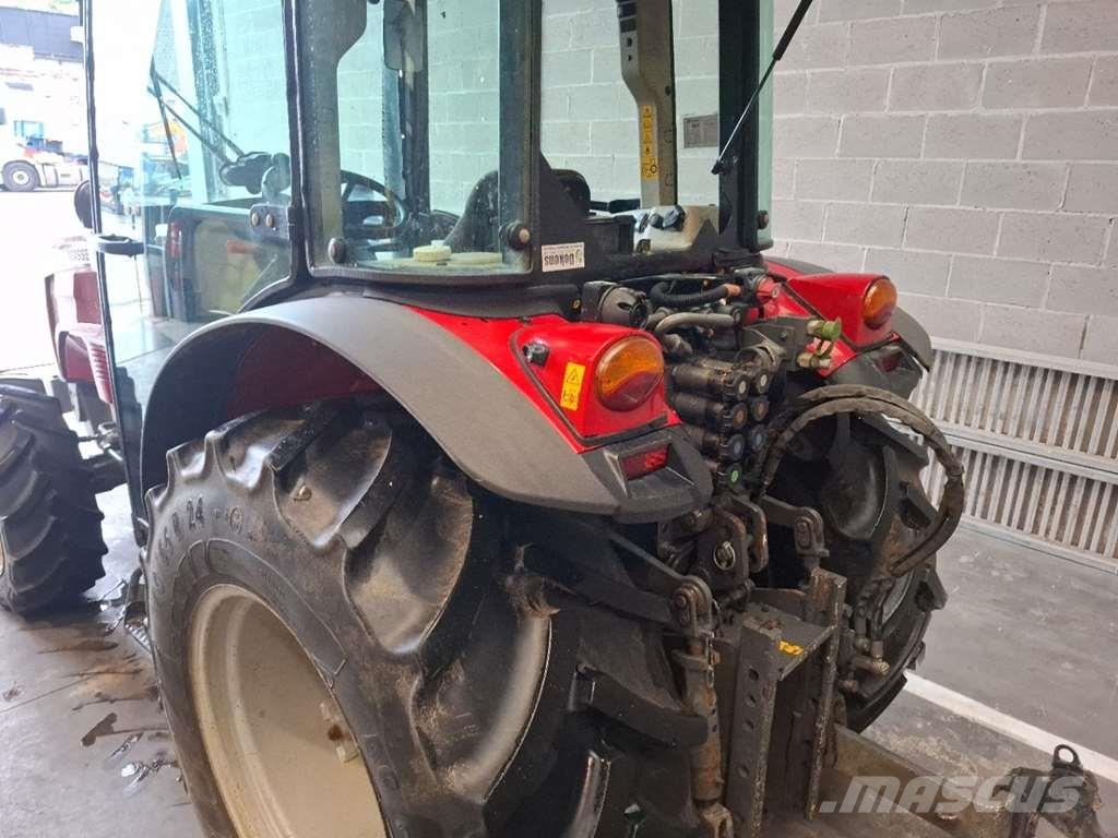 Massey Ferguson 3709GE Efficient 0 Traktoren