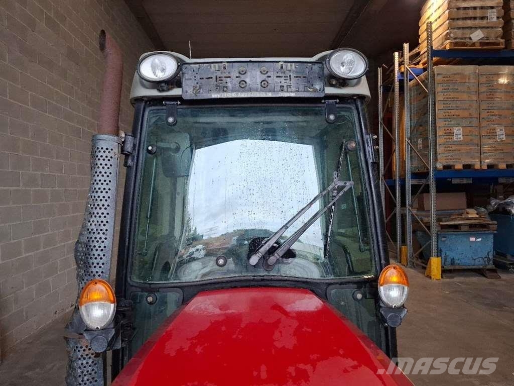 Massey Ferguson 3709GE Efficient 0 Traktoren