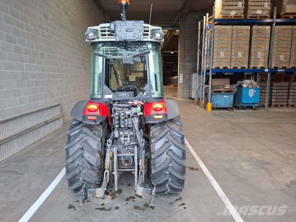 Massey Ferguson 3709GE Efficient 0 Traktoren
