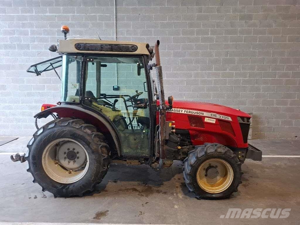 Massey Ferguson 3709GE Efficient 0 Traktoren