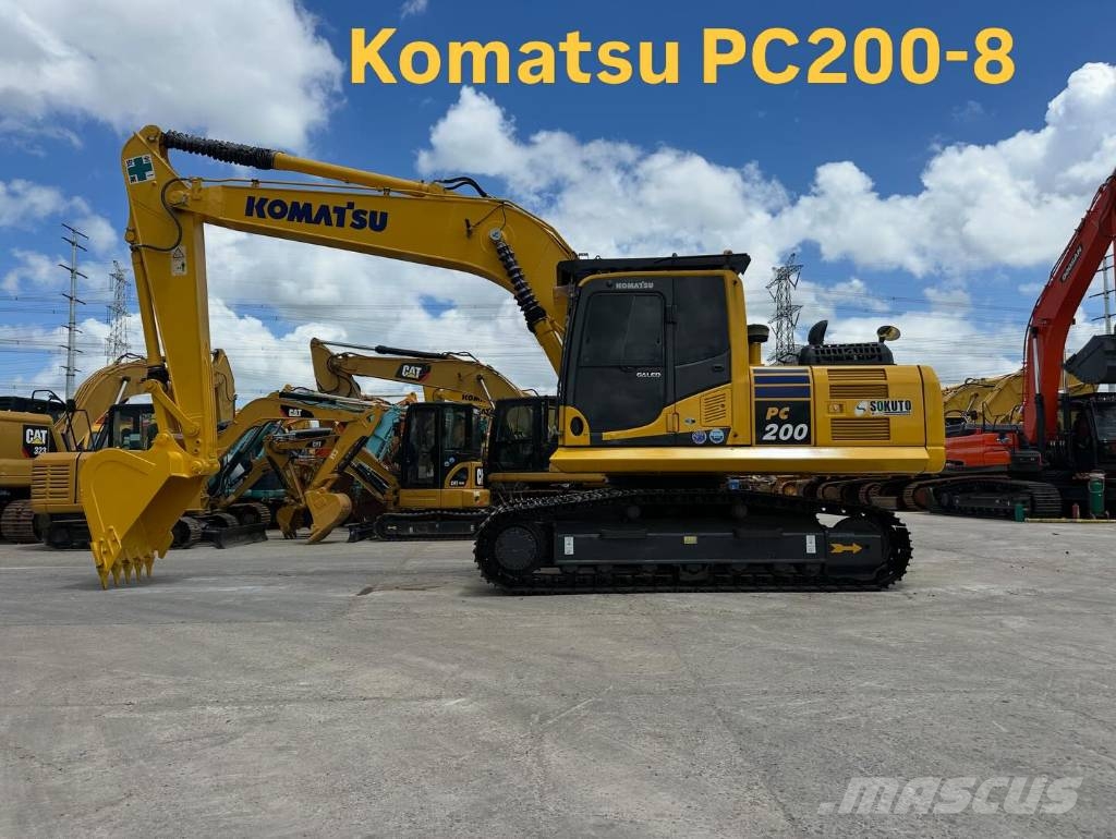 Komatsu PC220-11R 대형 굴삭기 29톤 이상
