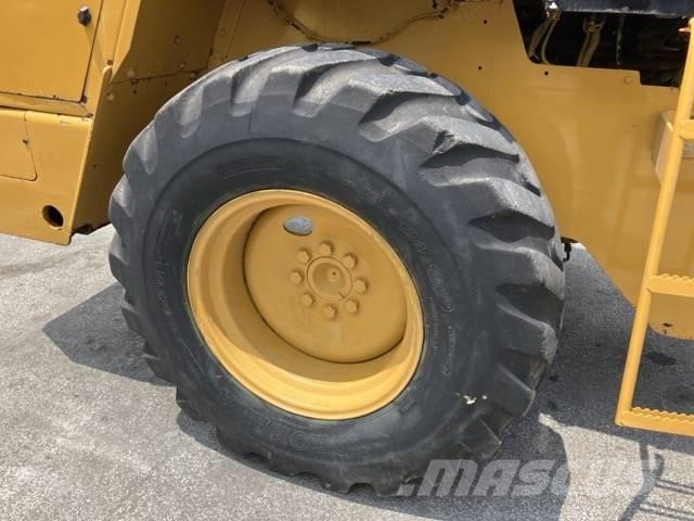 CAT 910H Wielladers