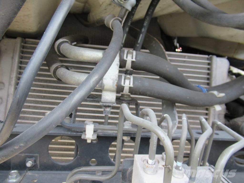 Mitsubishi Canter 3C13 3.0 DI 280 Automatic Chassis Фургони-самоскиди