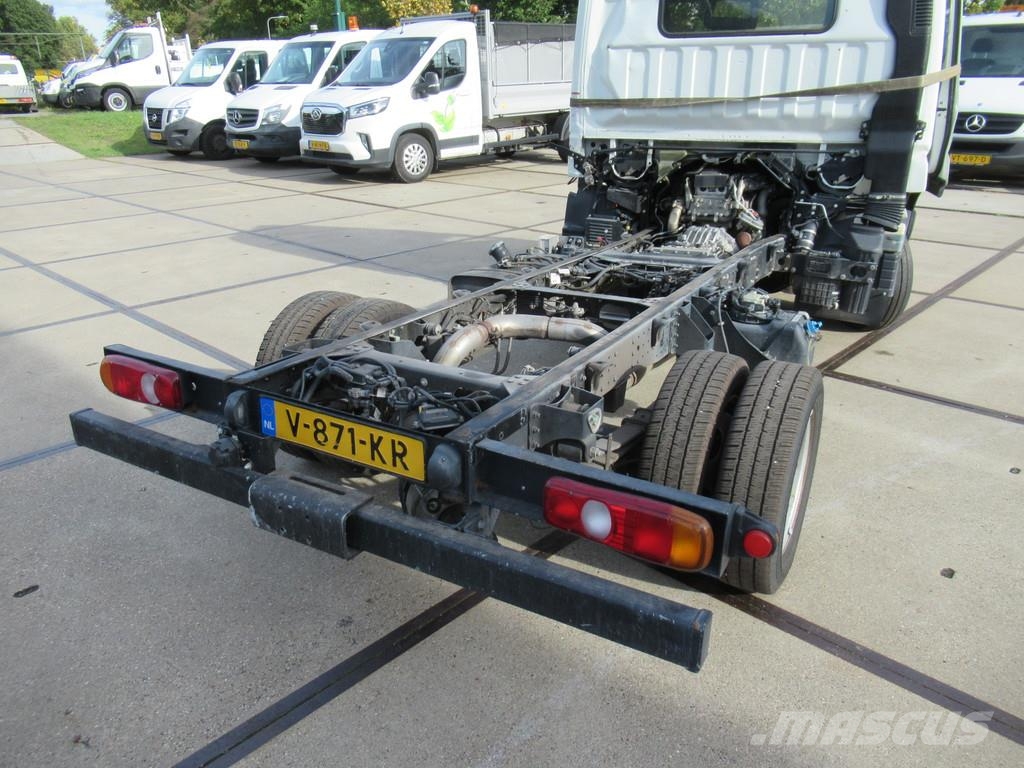 Mitsubishi Canter 3C13 3.0 DI 280 Automatic Chassis Фургони-самоскиди