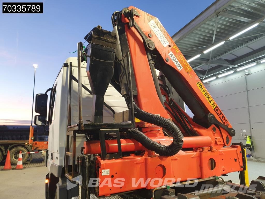 Mercedes-Benz Actros 2532 Actros 6X2 Palfinger PK 15002 Crane kr Vrachtwagen met containersysteem