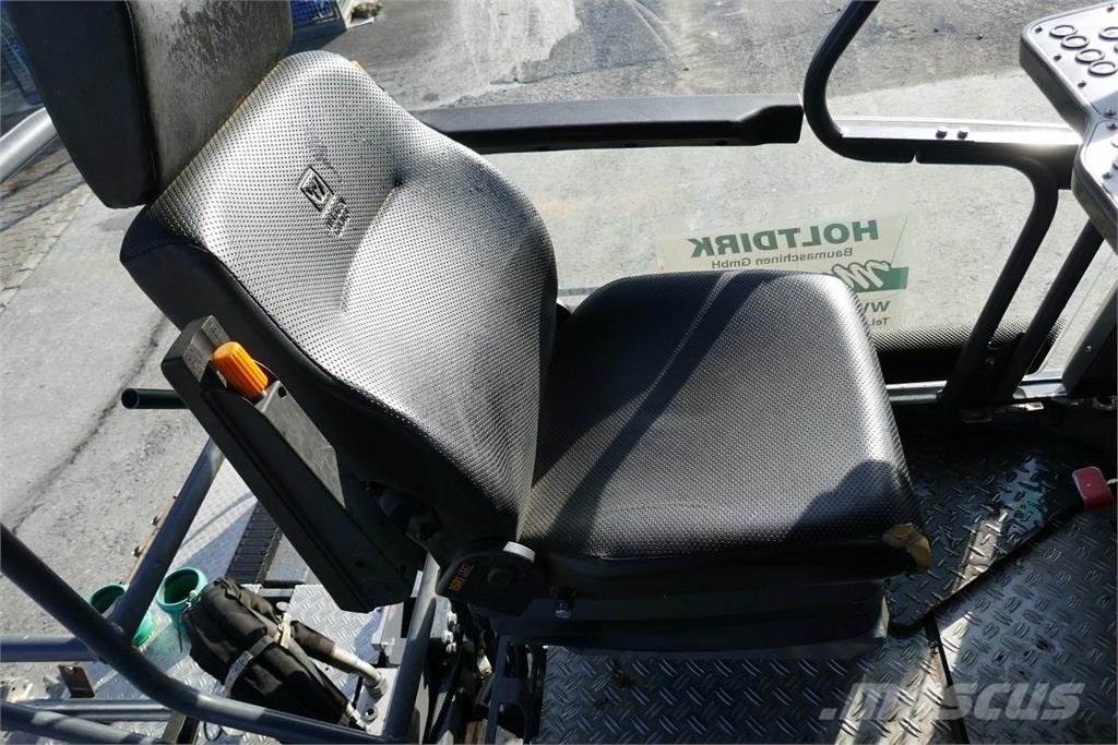 Vögele Super 1800-3i Strassenfertiger