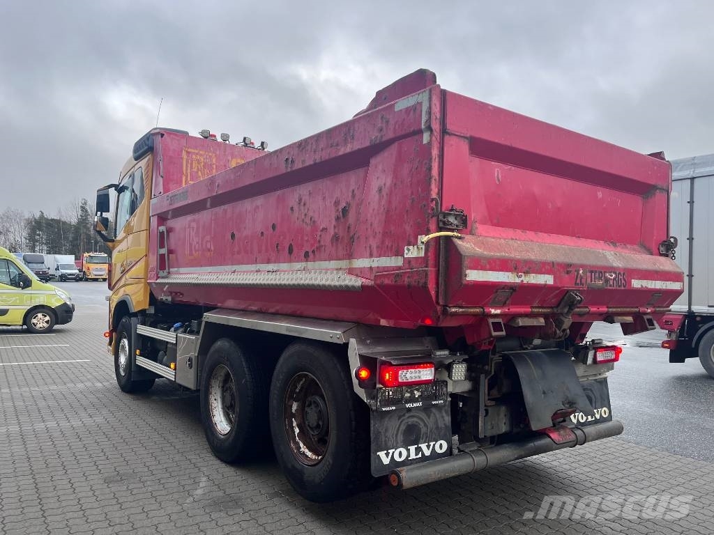Volvo FH16 650 6x4 شاحنات قلابة