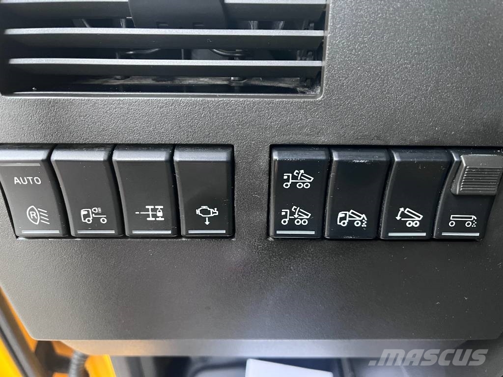 Volvo FH16 650 6x4 شاحنات قلابة
