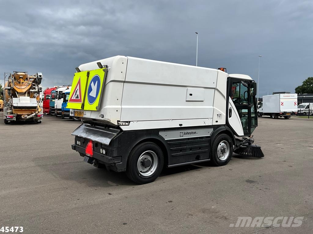 Johnston CN 401 Euro 6 Sweeper trucks