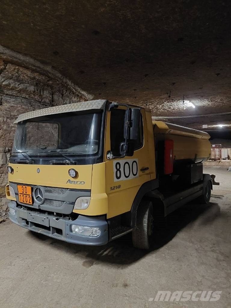 Mercedes-Benz Atego 1218 L 油罐车