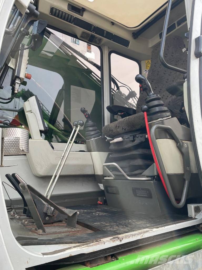 Sennebogen S821R Waste / industry handlers