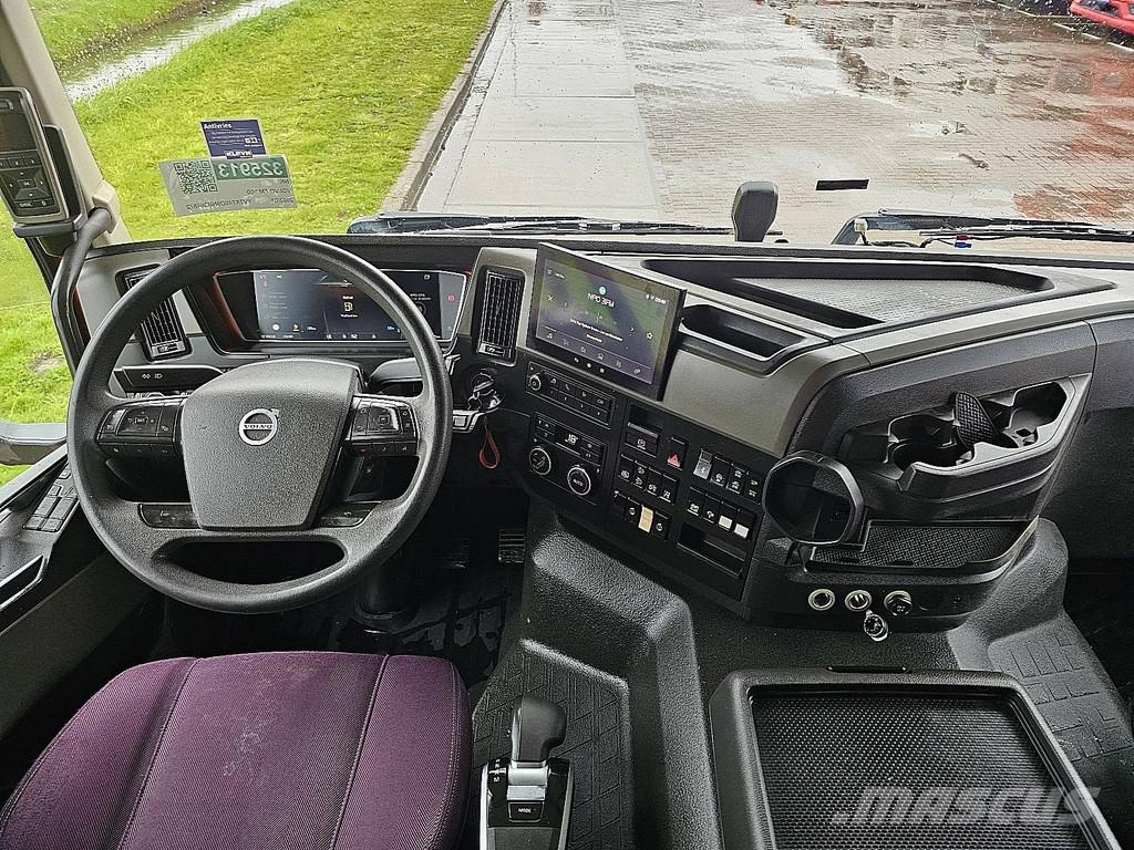 Volvo FM 500 6X4 LIFT AXLE PTO+HY Trækkere