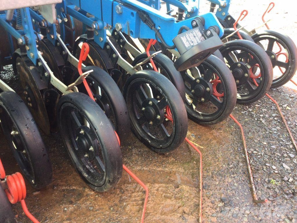 Lemken Zircon 12/300 Solitair 9/300 Perfuradoras combinadas