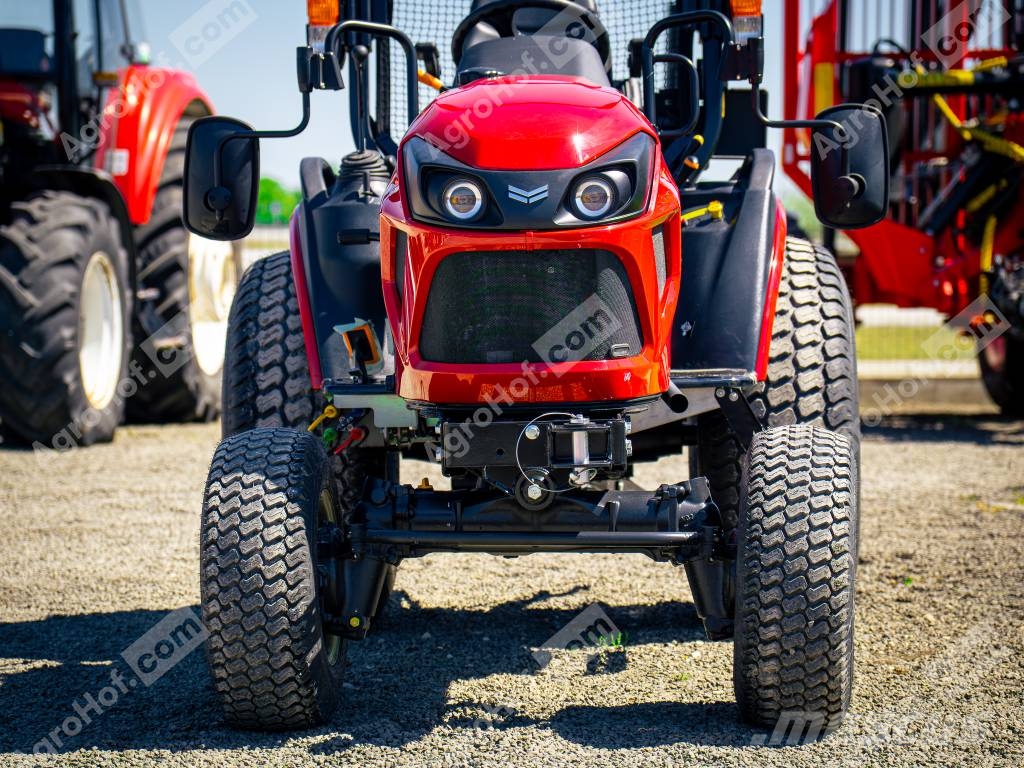 Yanmar SA 424 トラクター