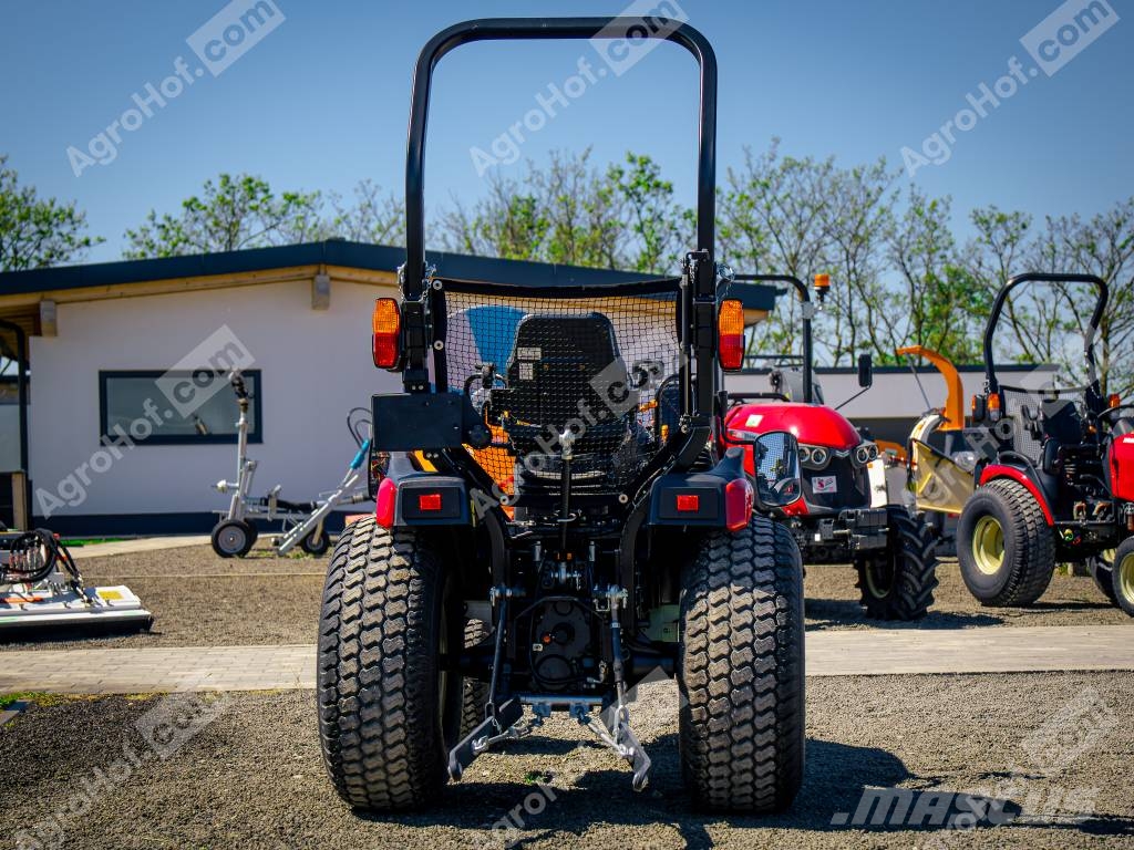 Yanmar SA 424 トラクター