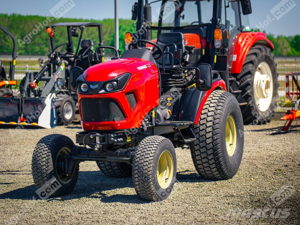 Yanmar SA 424 トラクター