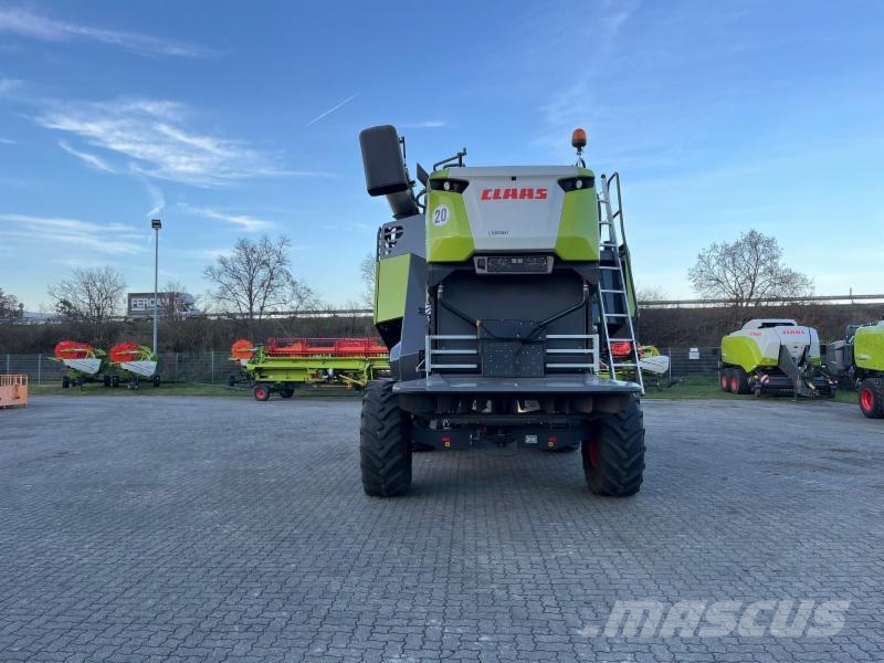 CLAAS TRION 530 Combine harvesters