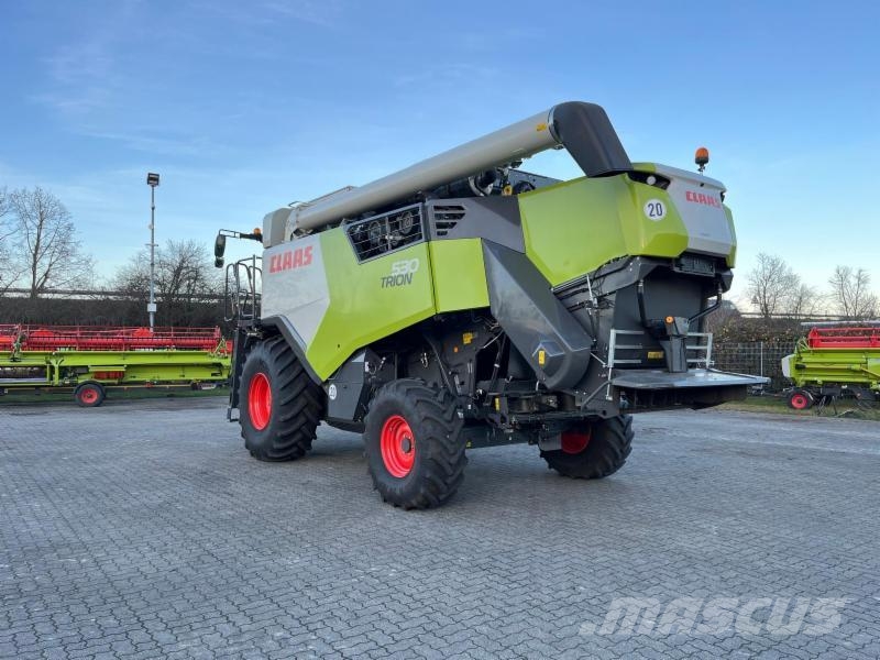 CLAAS TRION 530 Combine harvesters